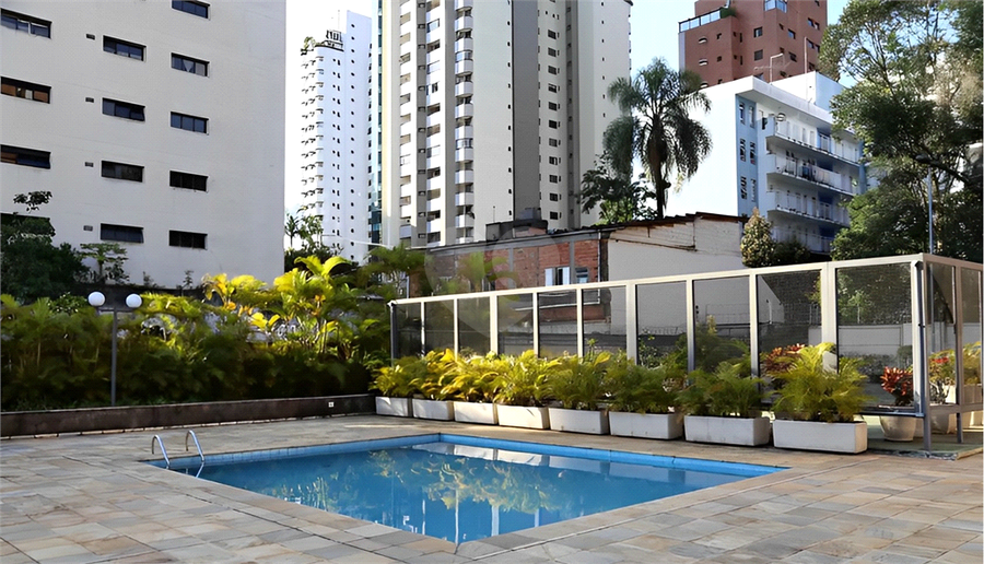 Venda Apartamento São Paulo Real Parque REO98983 39