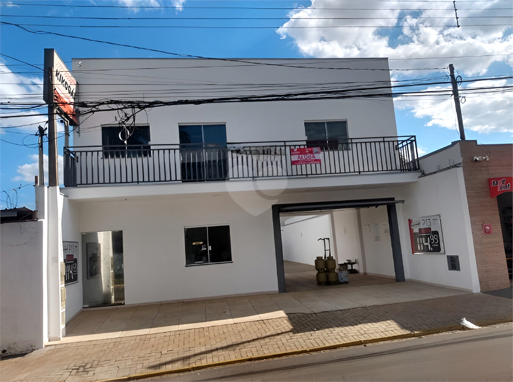 Aluguel Salão Comercial Itapetininga Centro REO990206 1