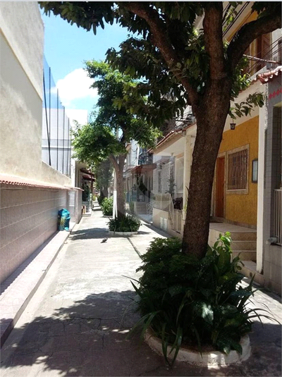 Foto REO990550