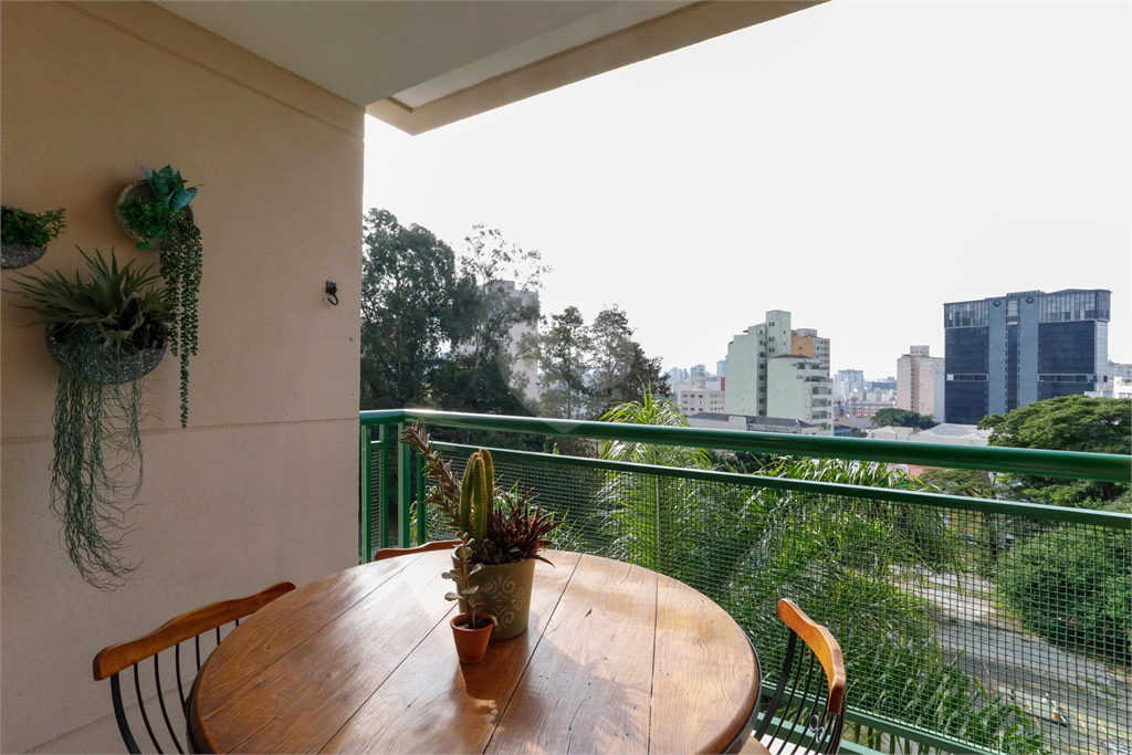 Venda Apartamento São Paulo Bela Vista REO990603 8