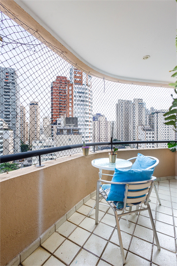 Foto REO991775