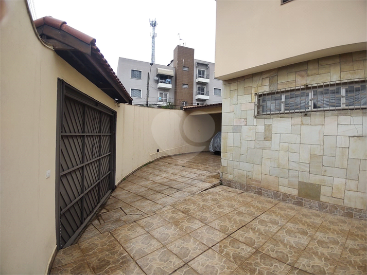 Foto REO992050