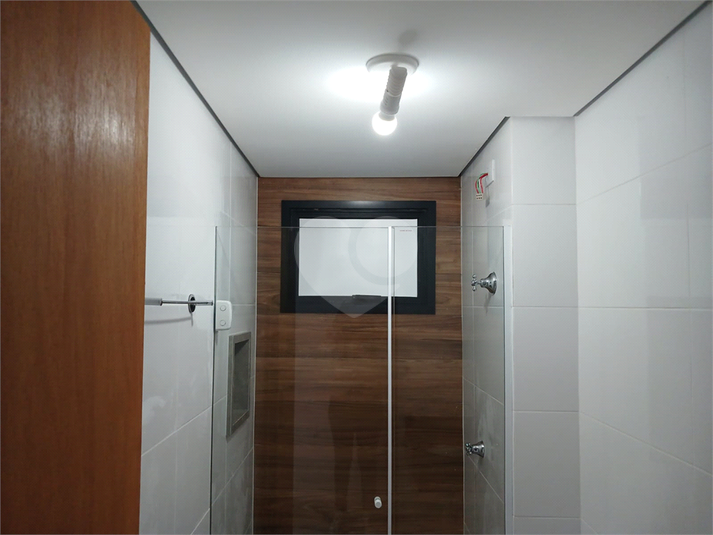 Foto REO992185
