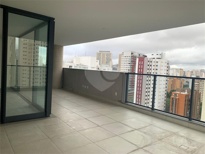 Foto REO992260