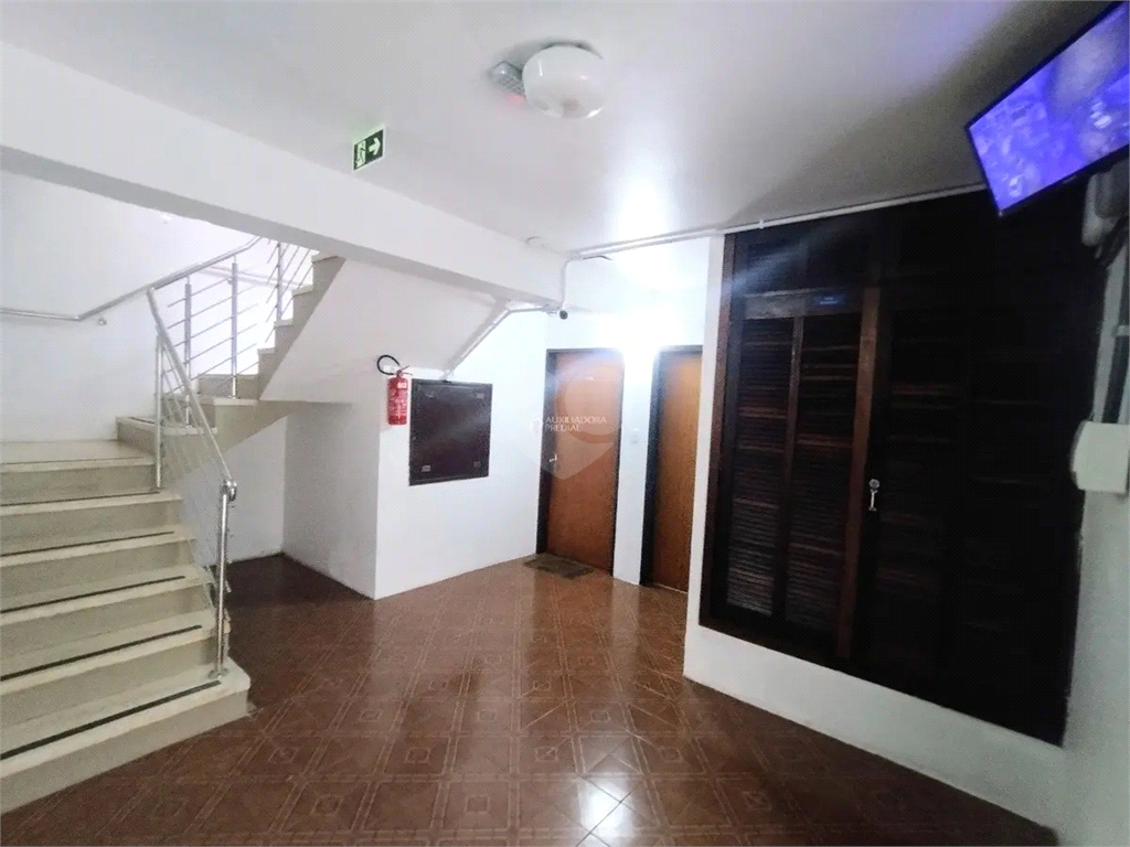 Venda Apartamento Porto Alegre Boa Vista REO993141 10