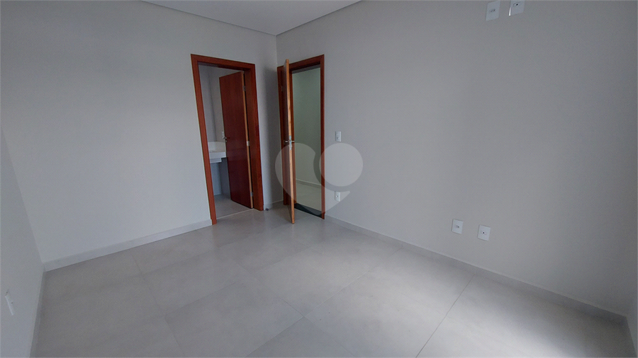 Foto REO994664