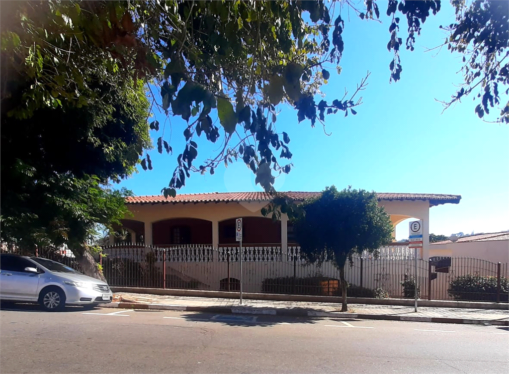 Venda Casa Vinhedo Centro REO995988 1