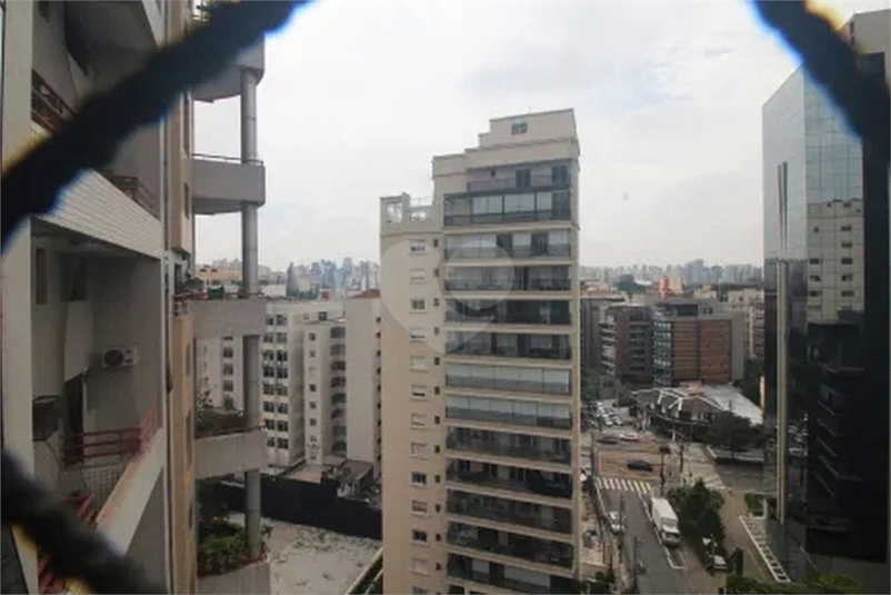 Foto REO996155