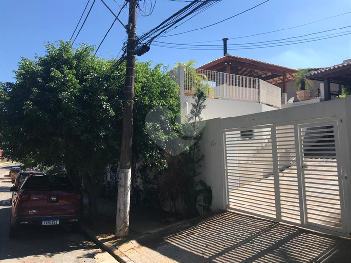 Foto REO998157