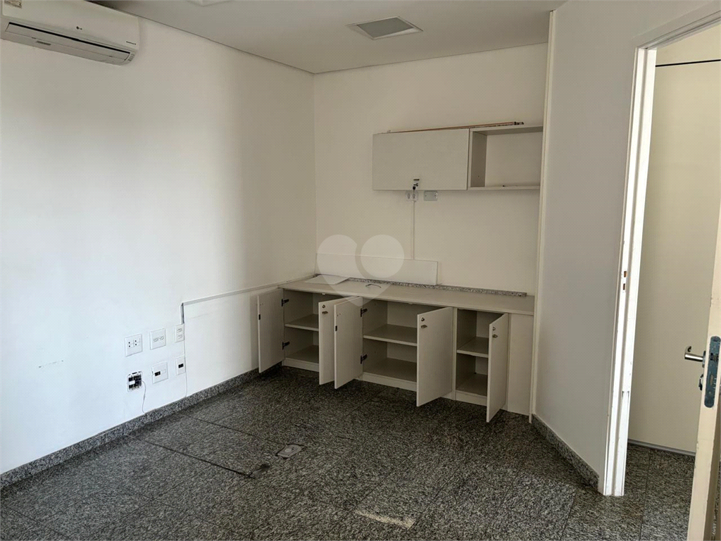 Venda Salas São Paulo Santo Amaro REO998422 8