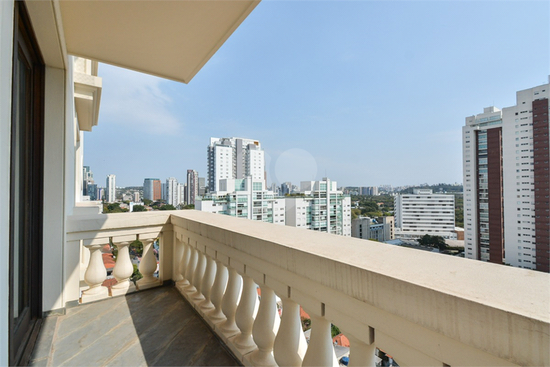 ALTO DOS PINHEIROS