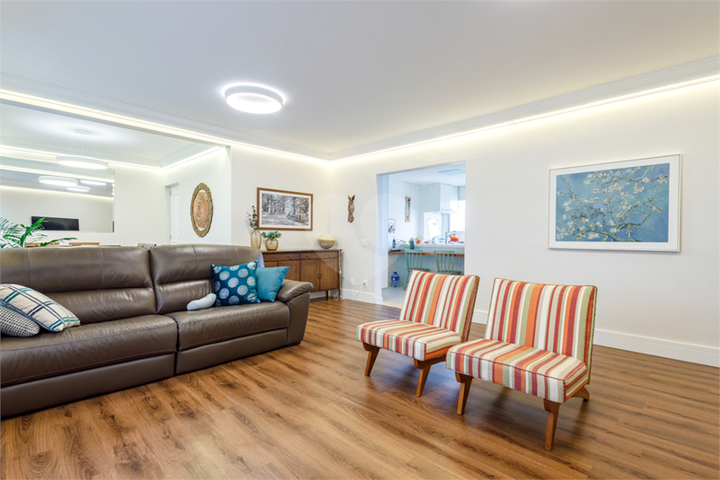 Edifício Conde De Porto Alegre