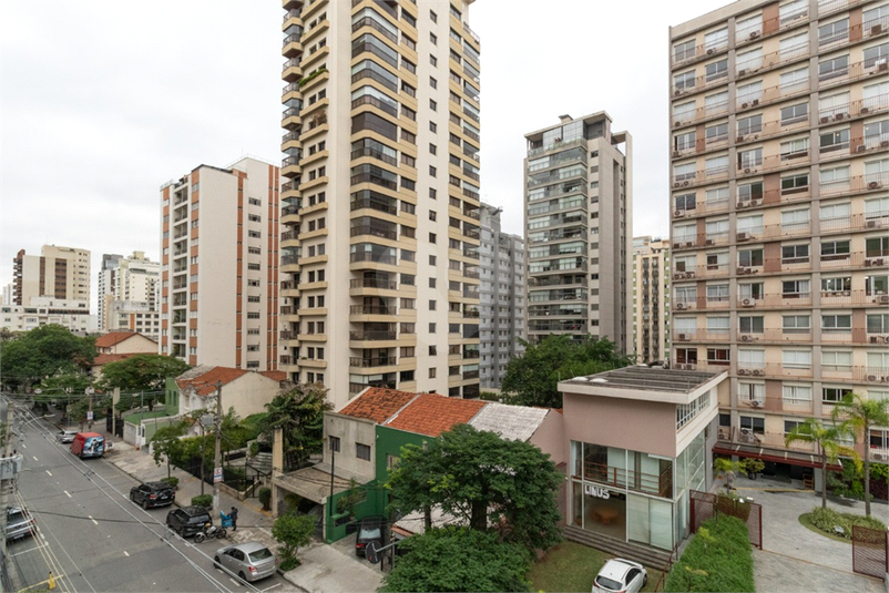 Cônego Eugênio Leite