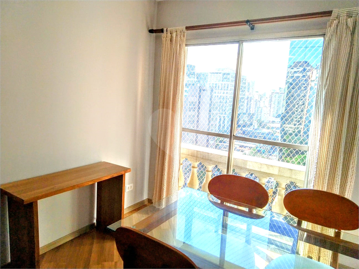 Condomínio Edifício Palazzo Del Aquila