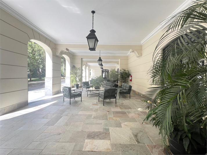 Aviginon - Chatel - Dijon - Monfort