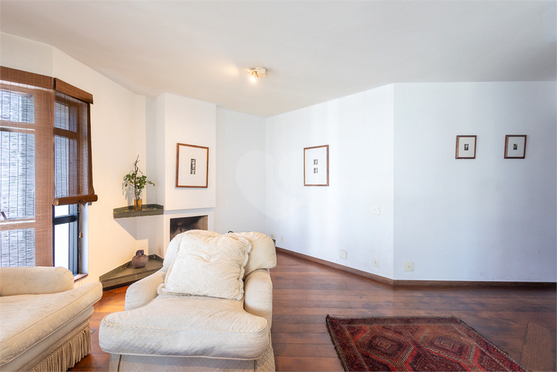 Condomínio Maple Leaf Park