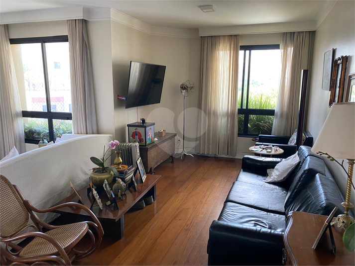 MADISON SQUARE GARDEN