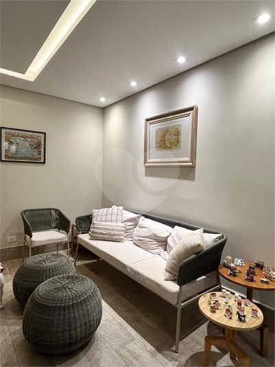 Golden Beach Residence Service