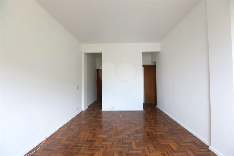 CONDOMÍNIO QUINTO ANDAR - 20530-002 - 892