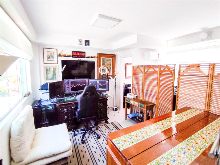 Ysa Residence