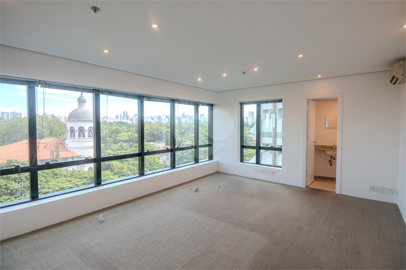 EDIFÍCIO GRANDE AVENIDA