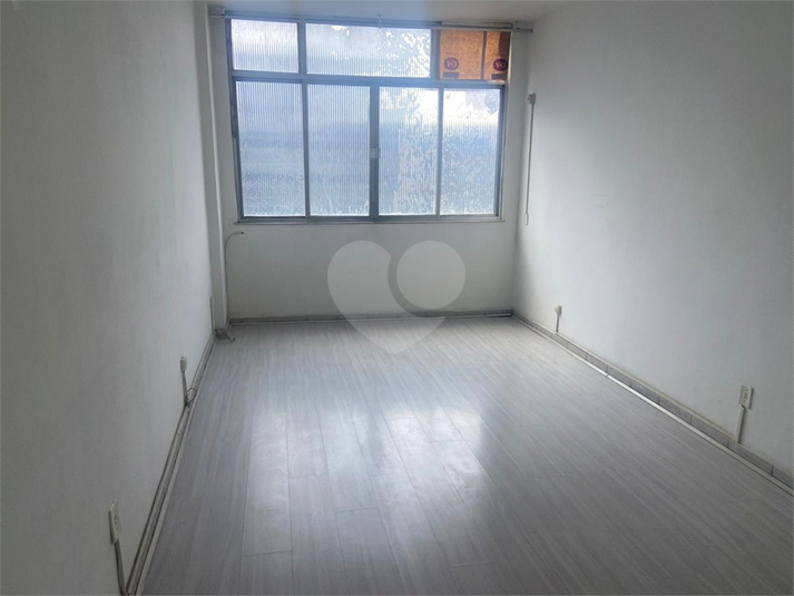 Cond. do Edificio Saens Pena