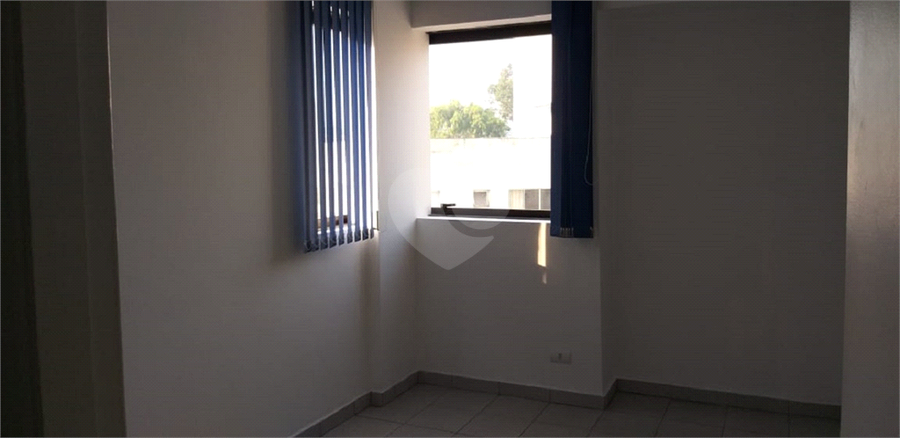 Edificio Santana At Work