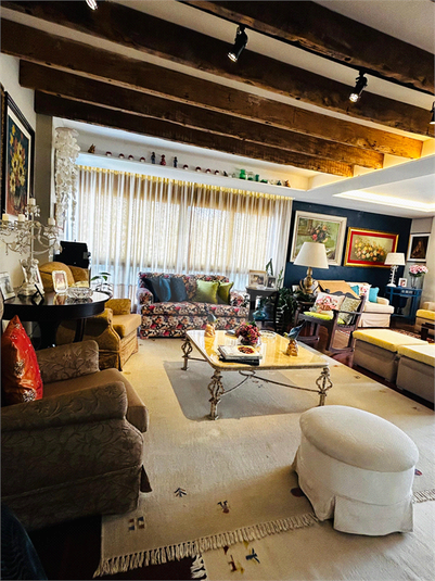 Condomínio Edifício Veneza