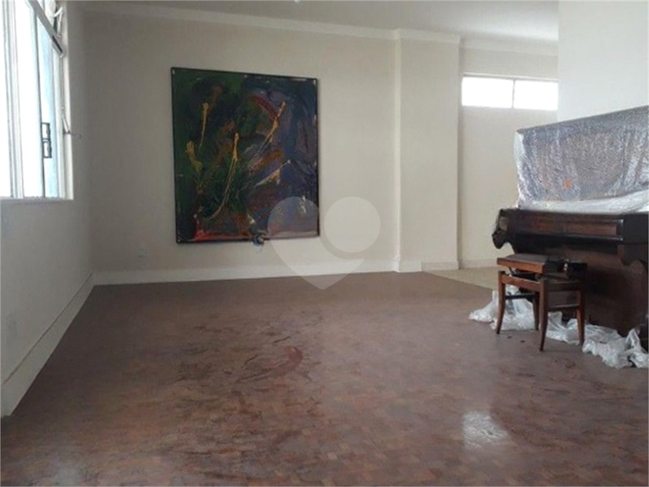 Albertina, Cícero Prado E Cecília