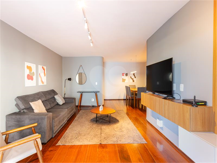 Edifício Manuel Francisco Ferreira Neto