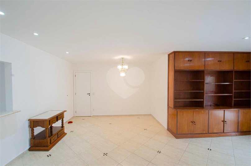 "RESIDENCIAL TIJUCA EXCELLENCE"