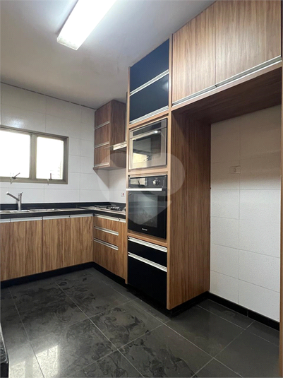 Condomínio Residencial Via Apia