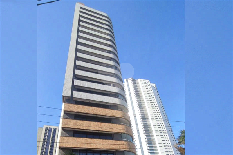 EDIFÍCIO ANA AMÉLIA BOULEVARD