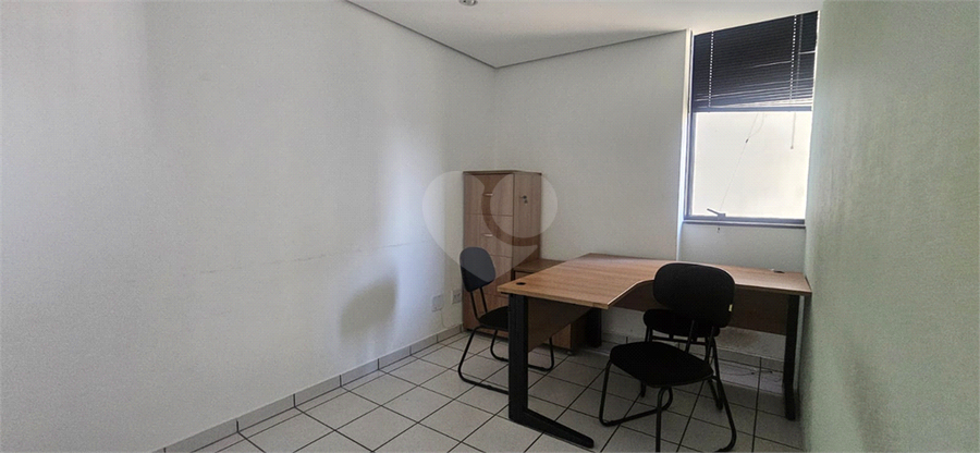 Edifício Golden Star Business Center.