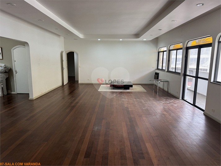 Edifício "ALFA SCORP II"