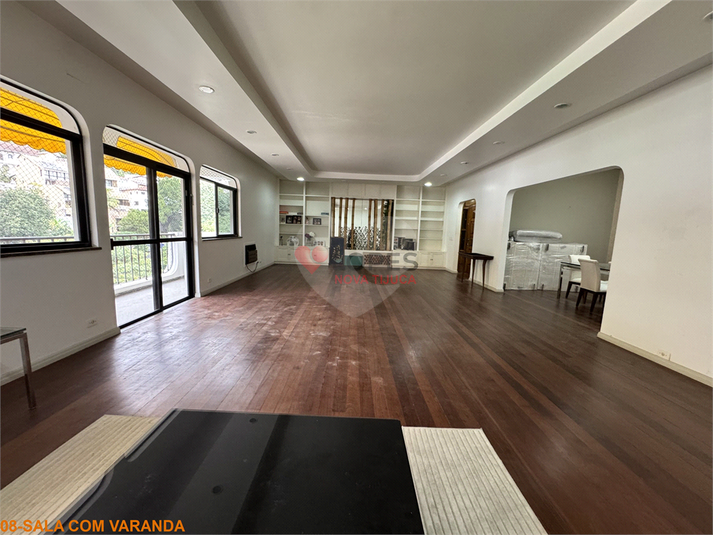 Edifício "ALFA SCORP II"