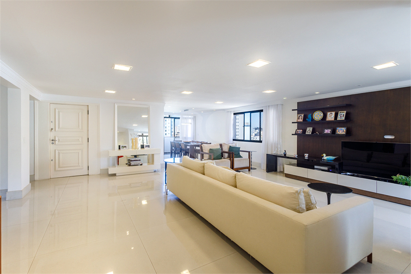 GALERIA