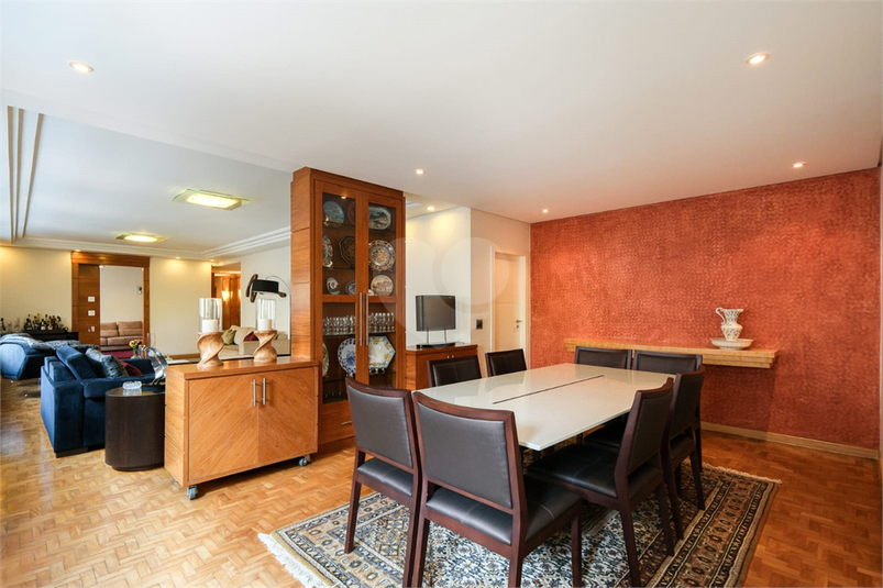 Hildebrando De Paula Almeida Prado