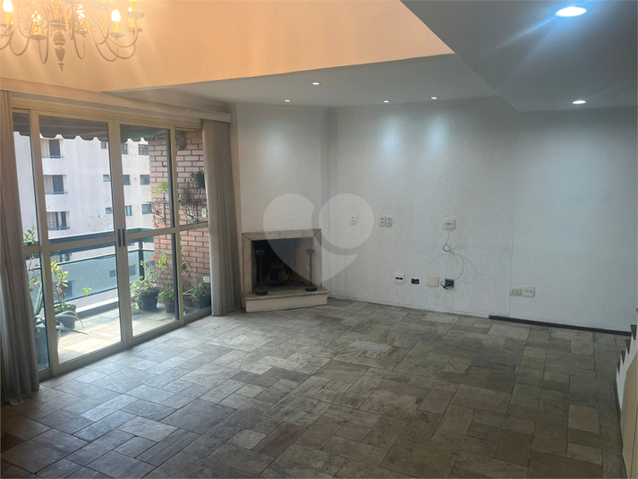 Condomínio Edifício Loft Pinheiros