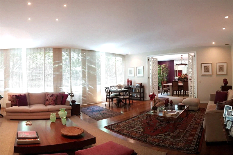 Edifício Bernardo Mascarenhas