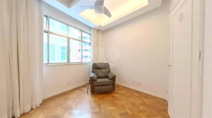 Edifício Sam Julian.