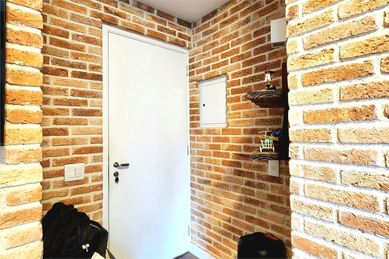 DEFINE NEW RESIDENCE