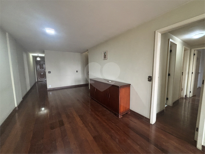 Condomínio Edifício Larissa