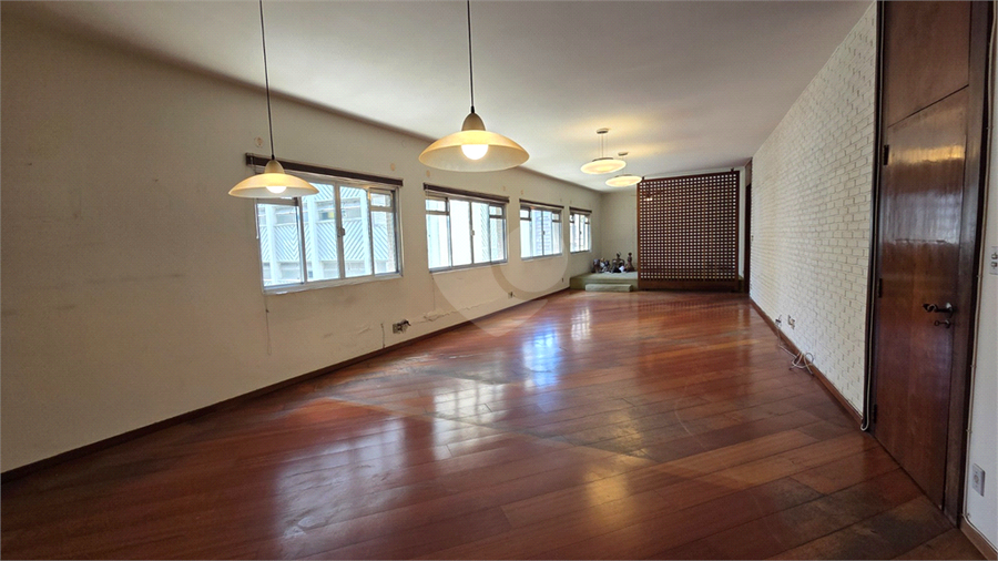 Edifício Maria Laetitia