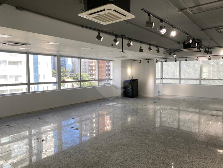Cayowaá Comercial