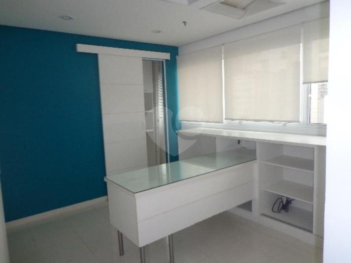 THE PRIZE HALL OFFICE CENTER