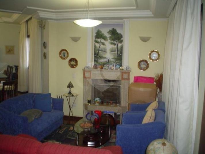 MAISON LARISSA