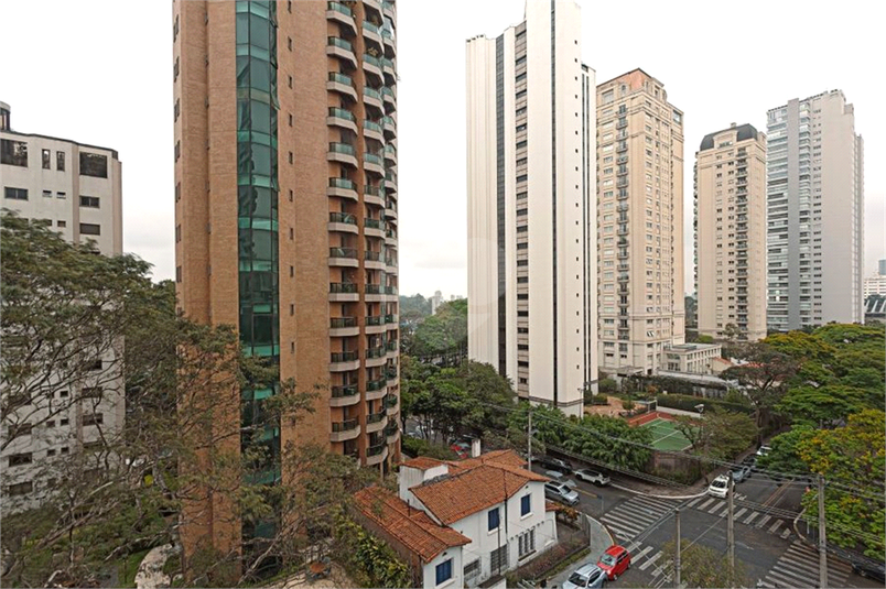 ESPAÇO MABE