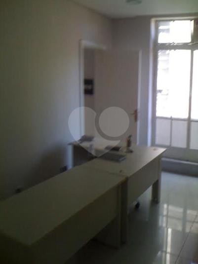 RUA LÍBERO BADARÓ,488