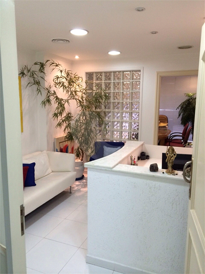 BARÃO DE SERRO AZUL